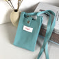 A fashionable single-shoulder bag made of wool